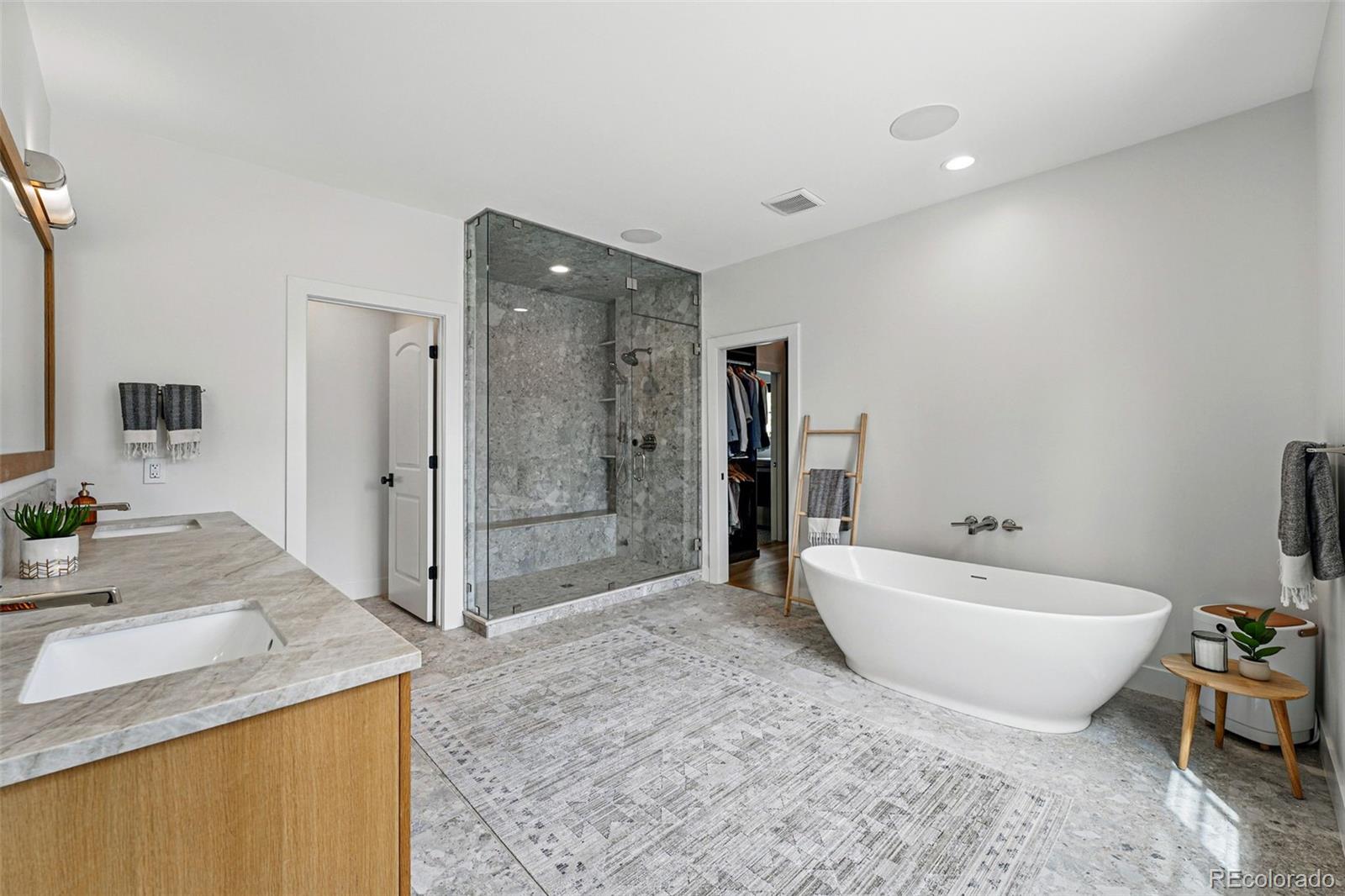 MLS Image #25 for 200  magnolia street,denver, Colorado