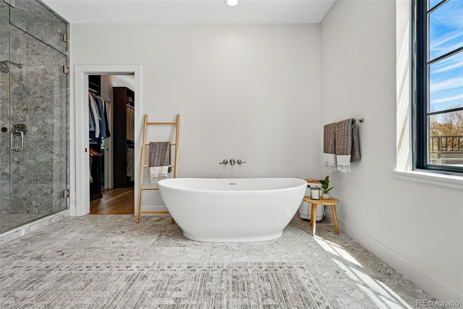 MLS Image #26 for 200  magnolia street,denver, Colorado