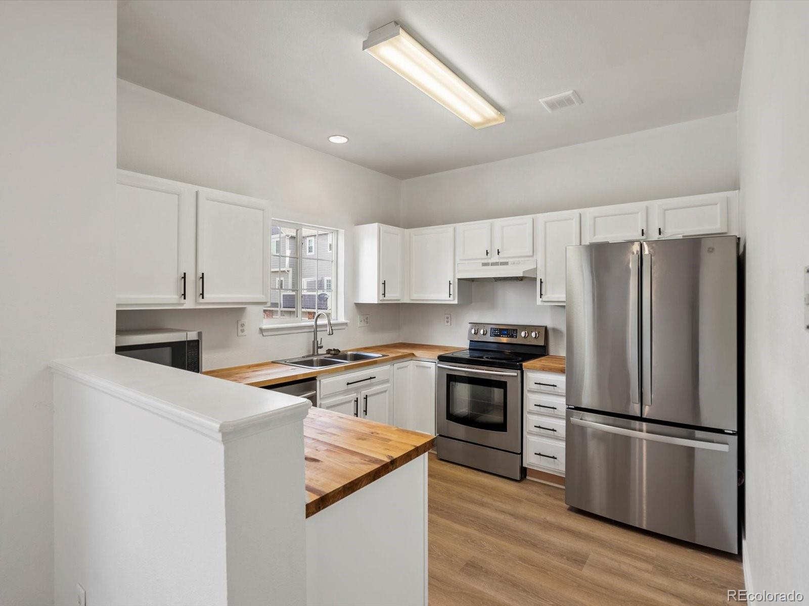 MLS Image #11 for 19246 e carolina place,aurora, Colorado