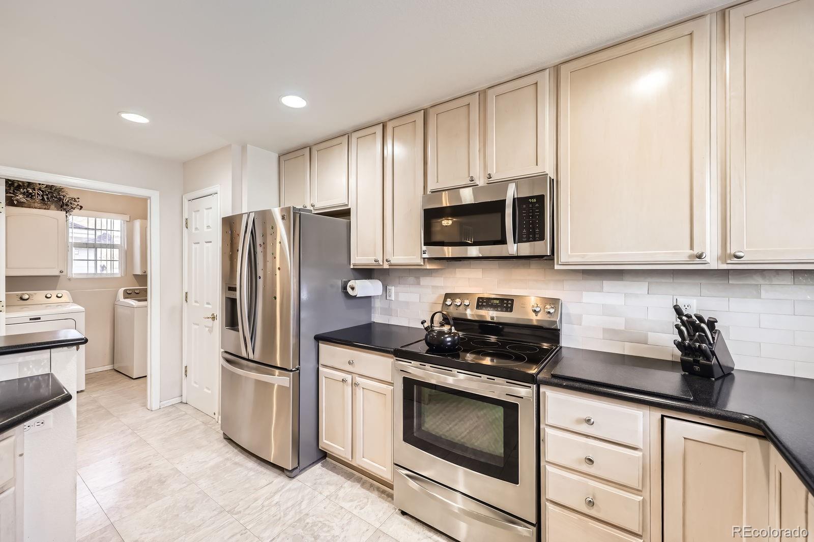 MLS Image #7 for 7774 s biloxi way,aurora, Colorado