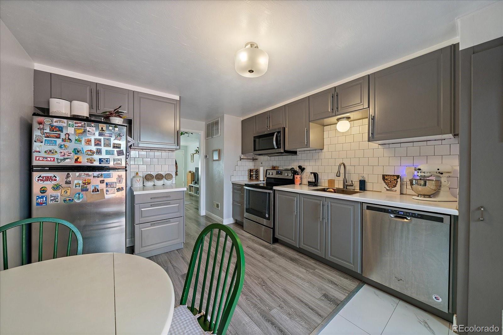 MLS Image #4 for 10321 w 59th avenue,arvada, Colorado