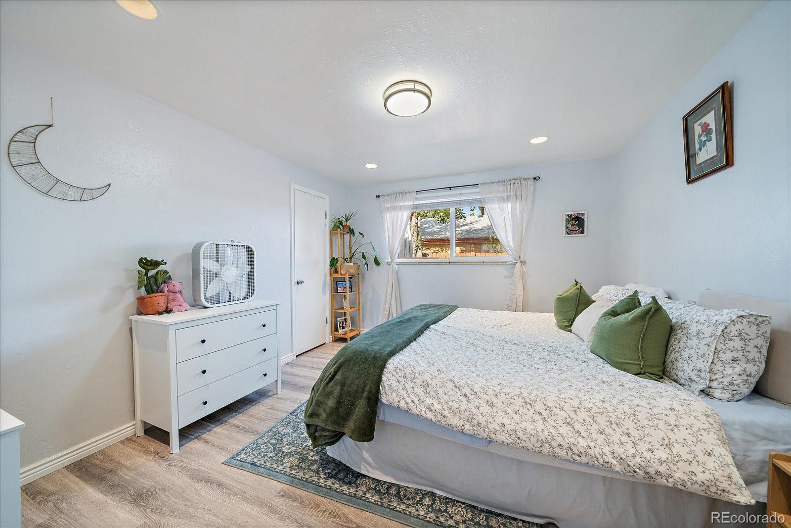 MLS Image #7 for 10321 w 59th avenue,arvada, Colorado
