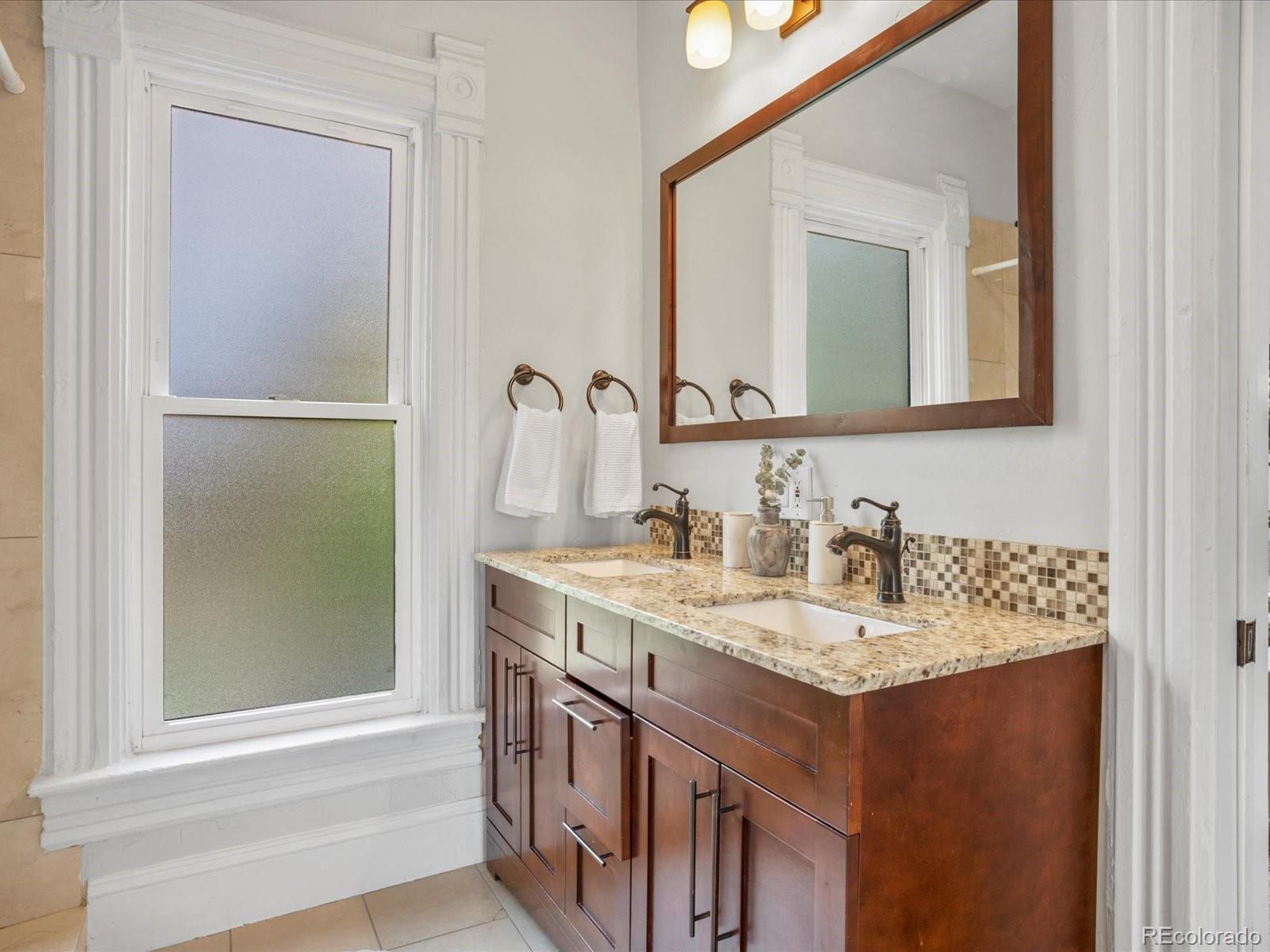 MLS Image #24 for 1423  elizabeth street,denver, Colorado