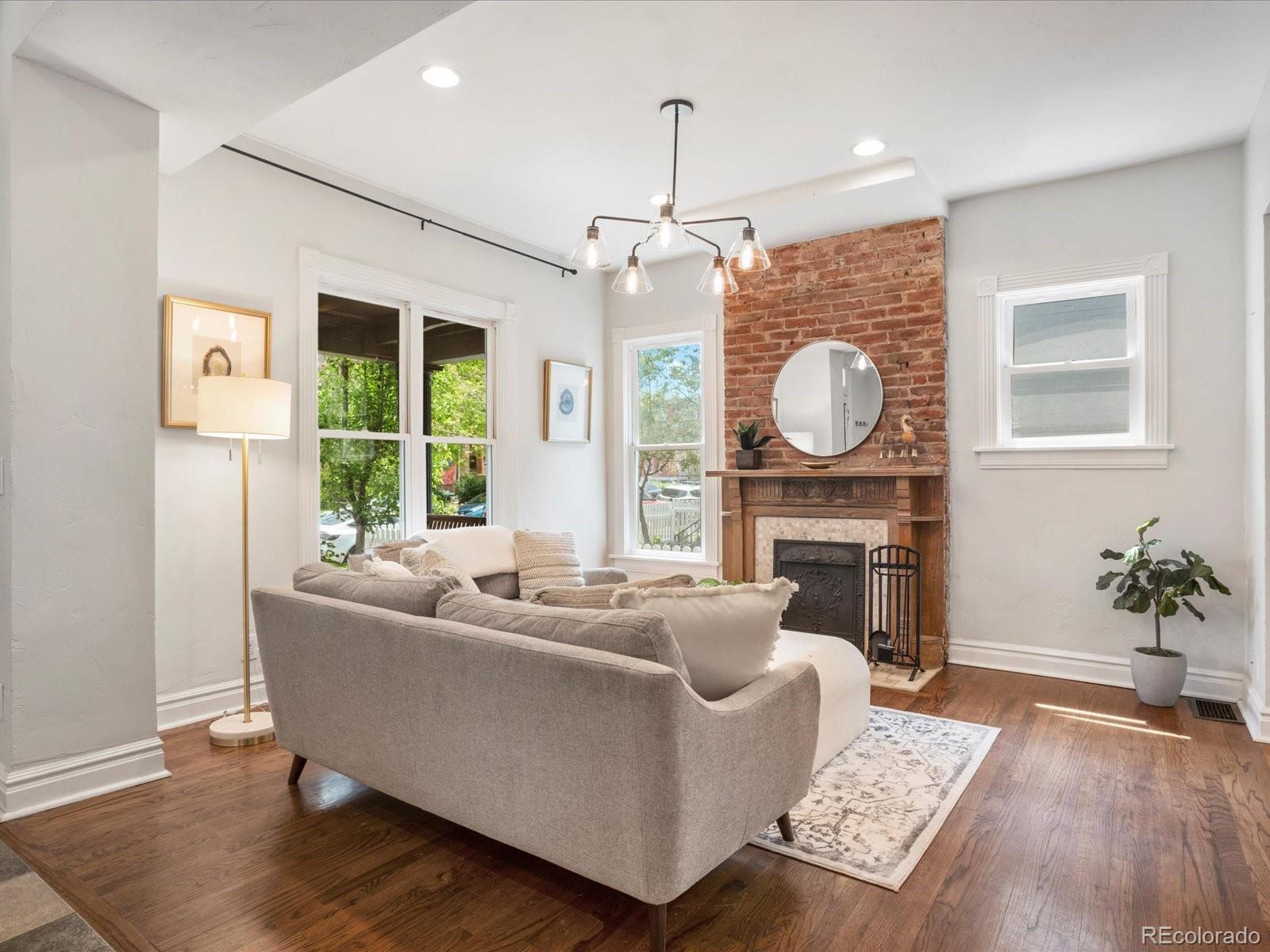 MLS Image #5 for 1423  elizabeth street,denver, Colorado