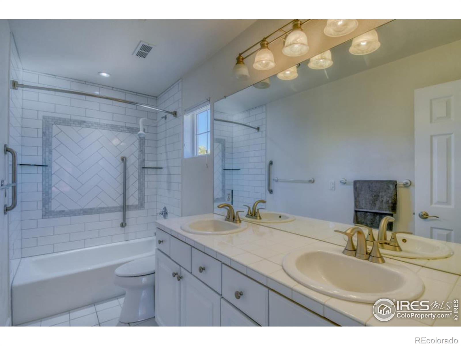 MLS Image #19 for 3002  shoshone trail,lafayette, Colorado