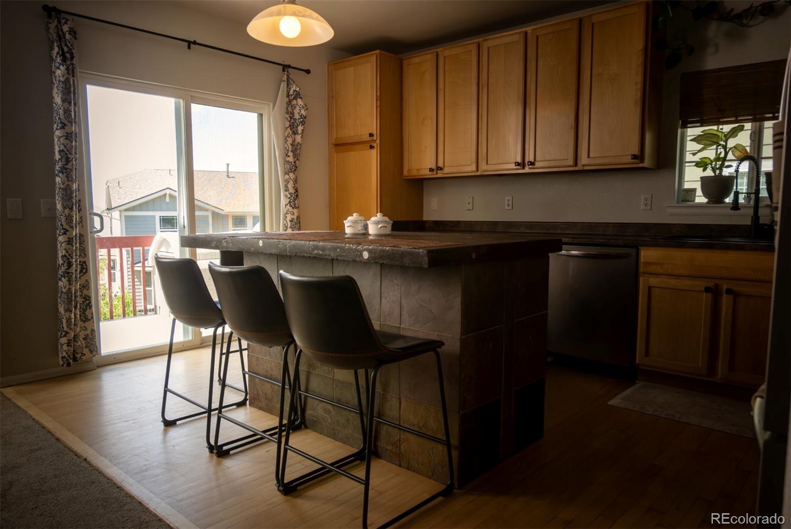 MLS Image #5 for 3725 s nepal street,aurora, Colorado