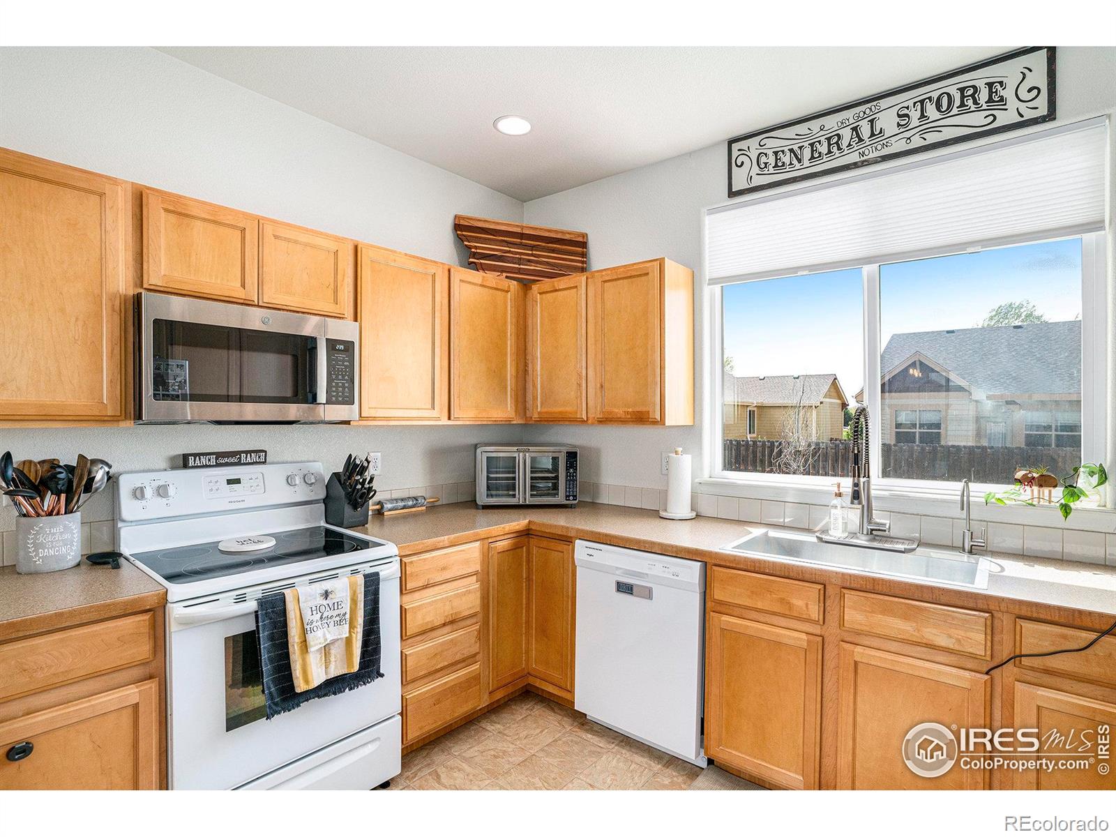 MLS Image #13 for 7235  andover street,wellington, Colorado