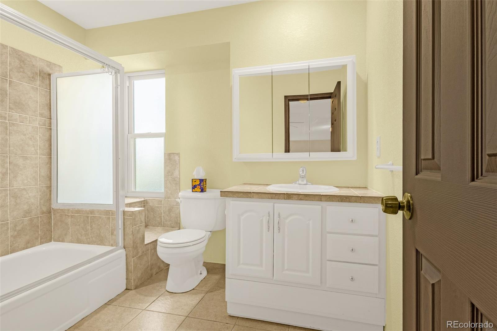 MLS Image #19 for 7655 s olive circle,centennial, Colorado