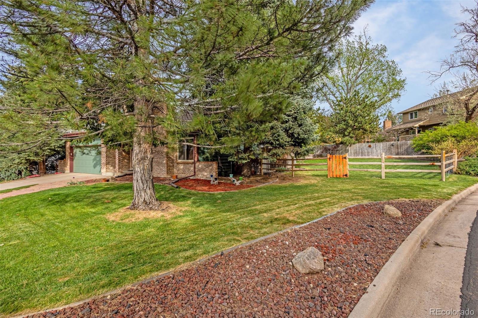 MLS Image #29 for 7655 s olive circle,centennial, Colorado