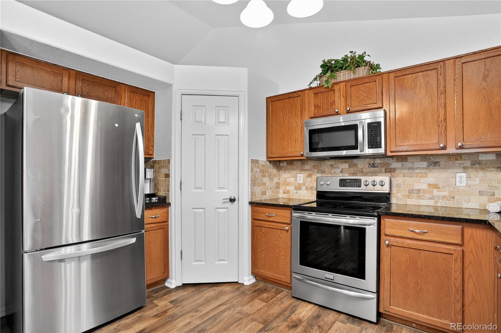 MLS Image #10 for 5337 s ukraine way,aurora, Colorado