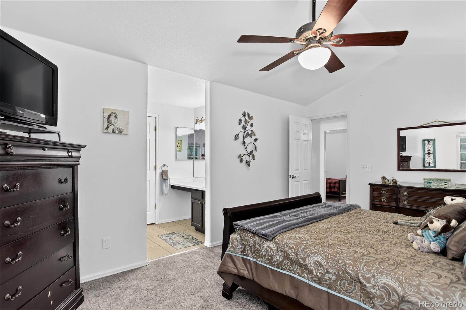MLS Image #23 for 5337 s ukraine way,aurora, Colorado