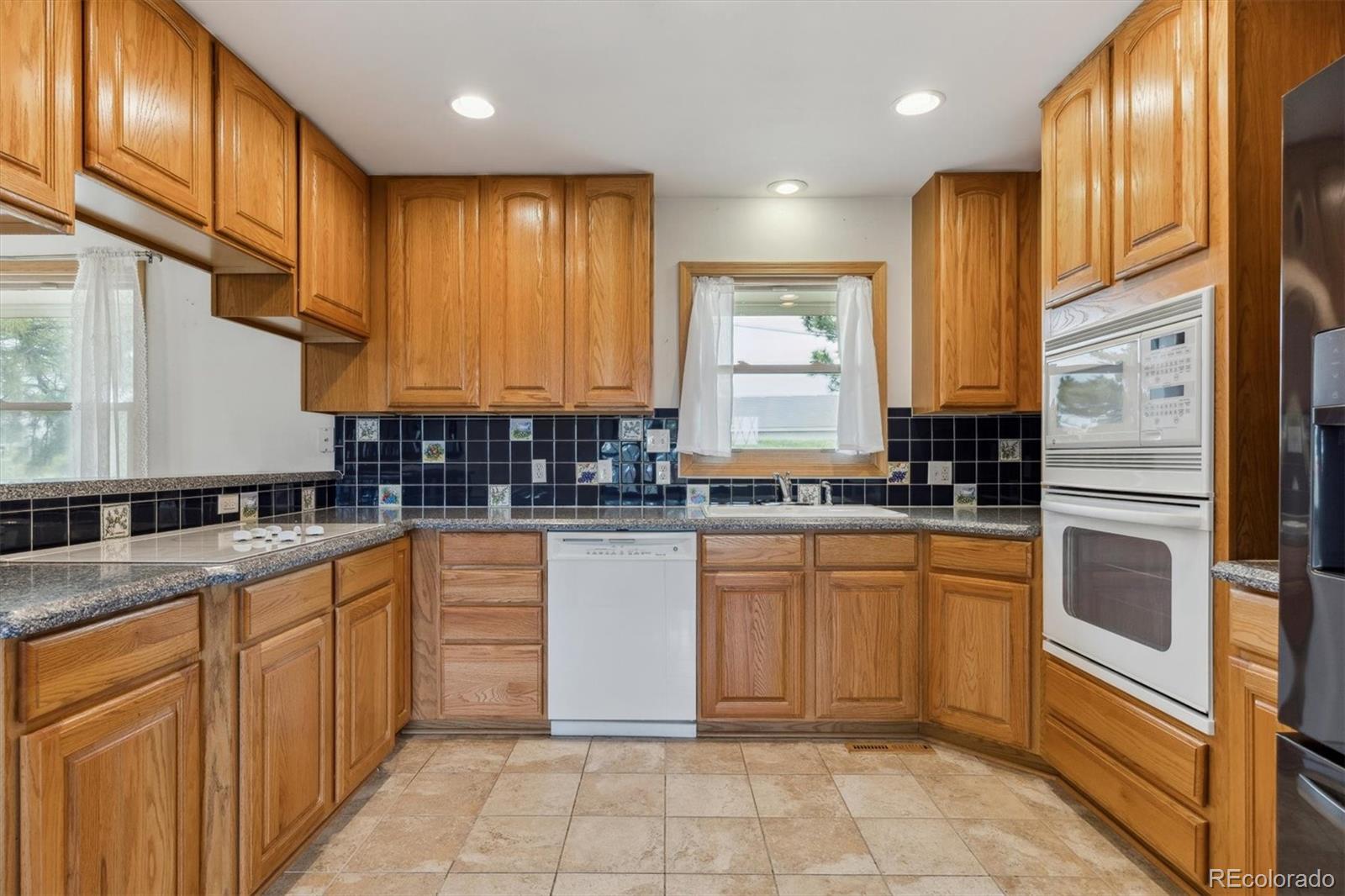 MLS Image #12 for 11035 e parker road,parker, Colorado