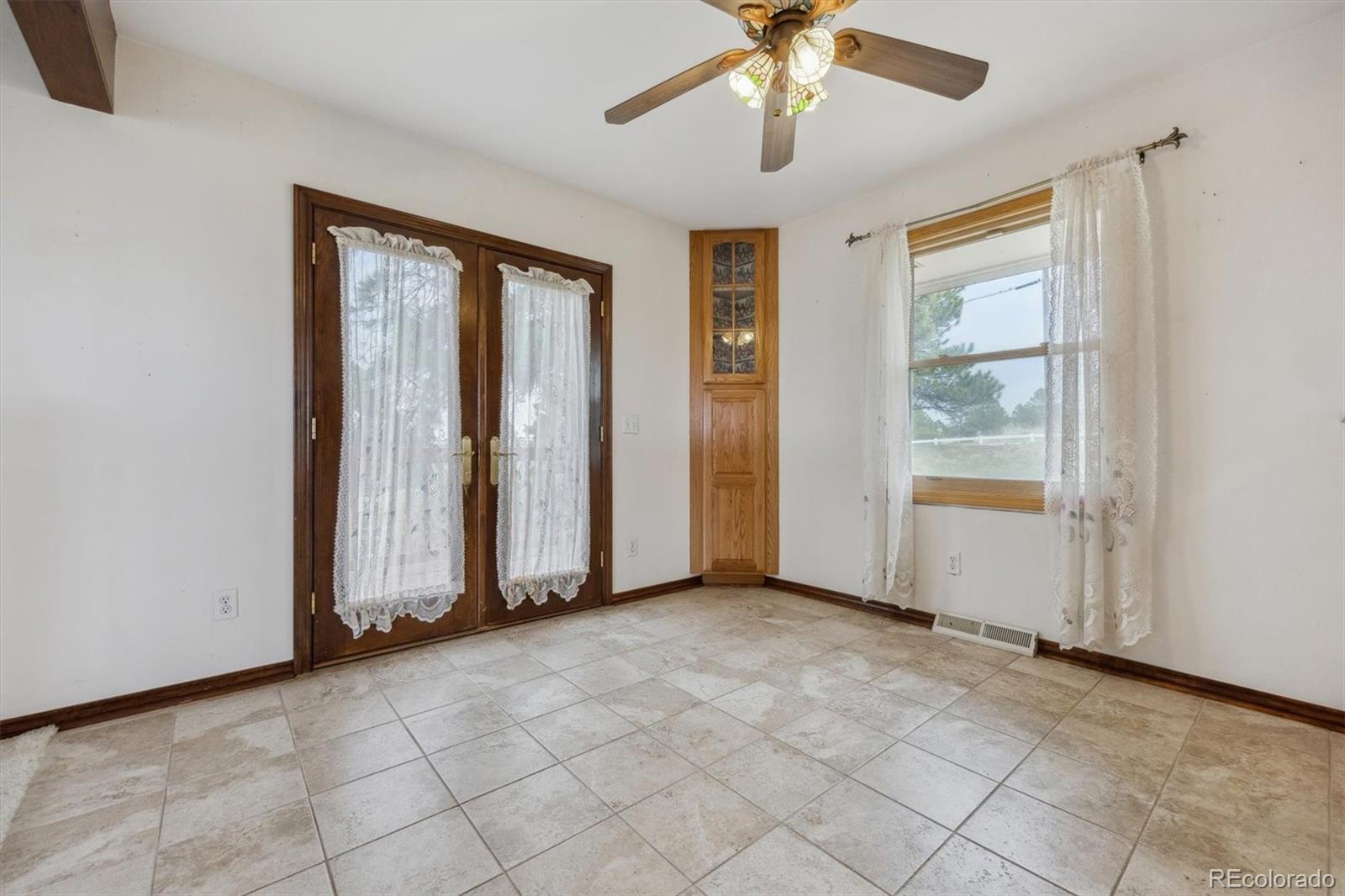 MLS Image #16 for 11035 e parker road,parker, Colorado