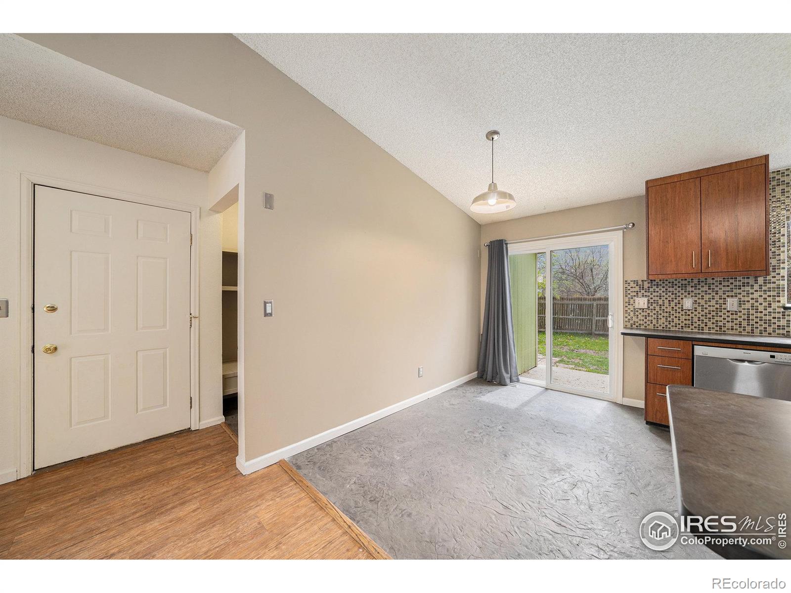 MLS Image #8 for 1203  cascade court,fort collins, Colorado