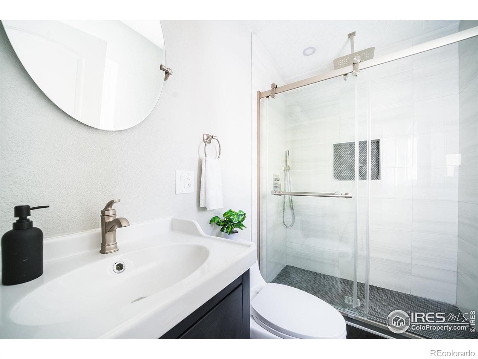MLS Image #10 for 1920  donovan drive,longmont, Colorado