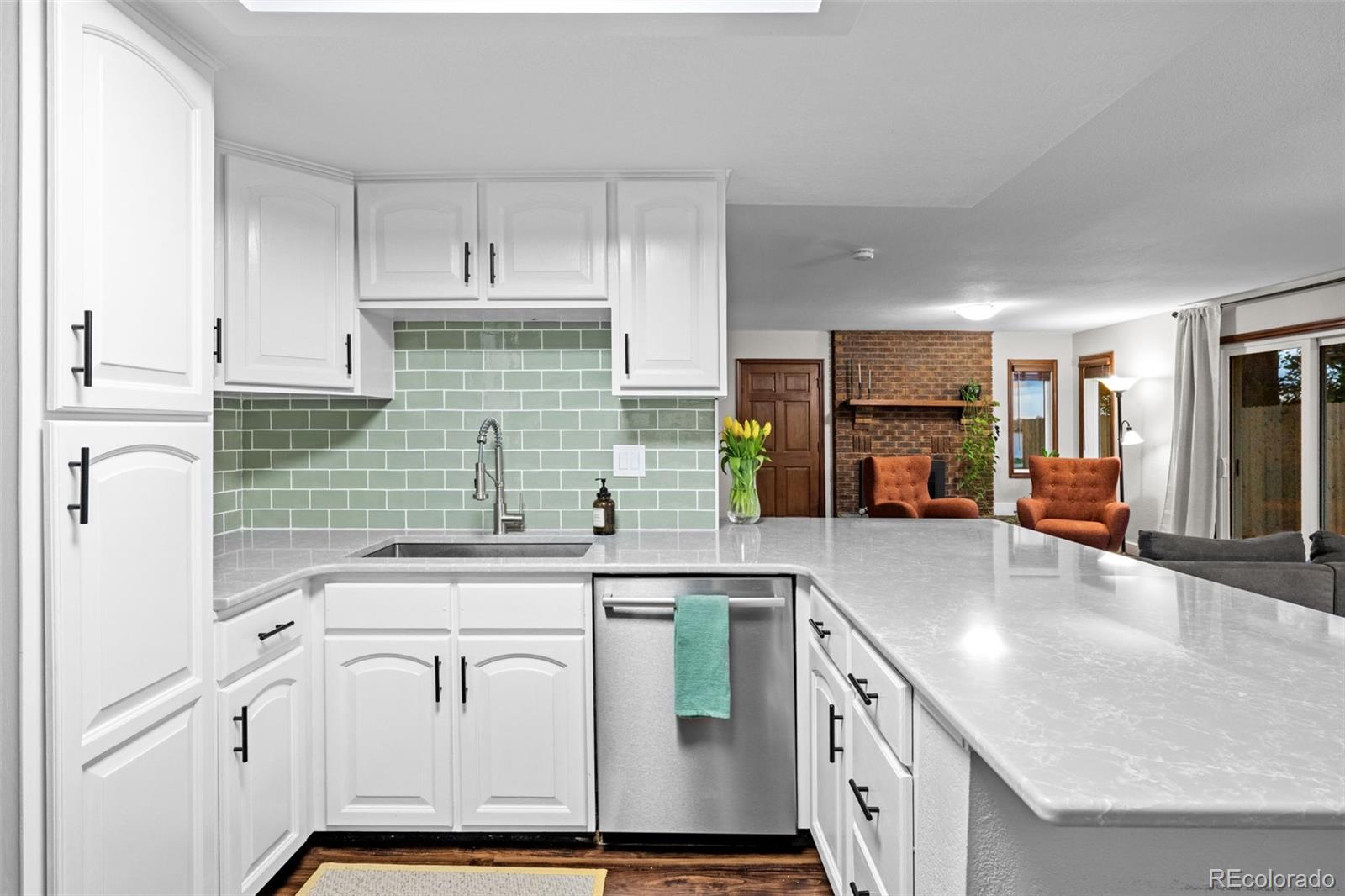 MLS Image #17 for 6402 w 81st avenue,arvada, Colorado