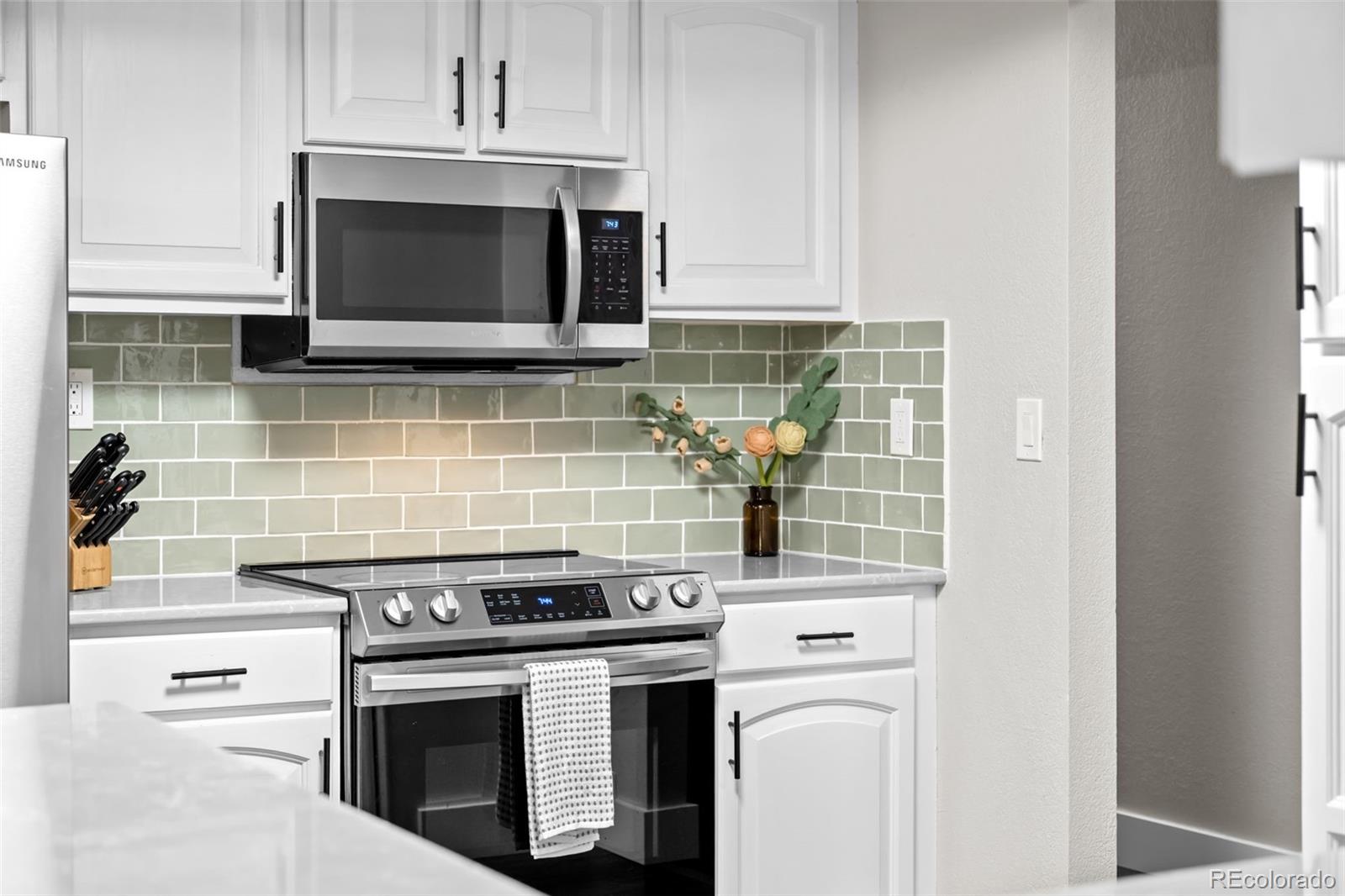 MLS Image #21 for 6402 w 81st avenue,arvada, Colorado