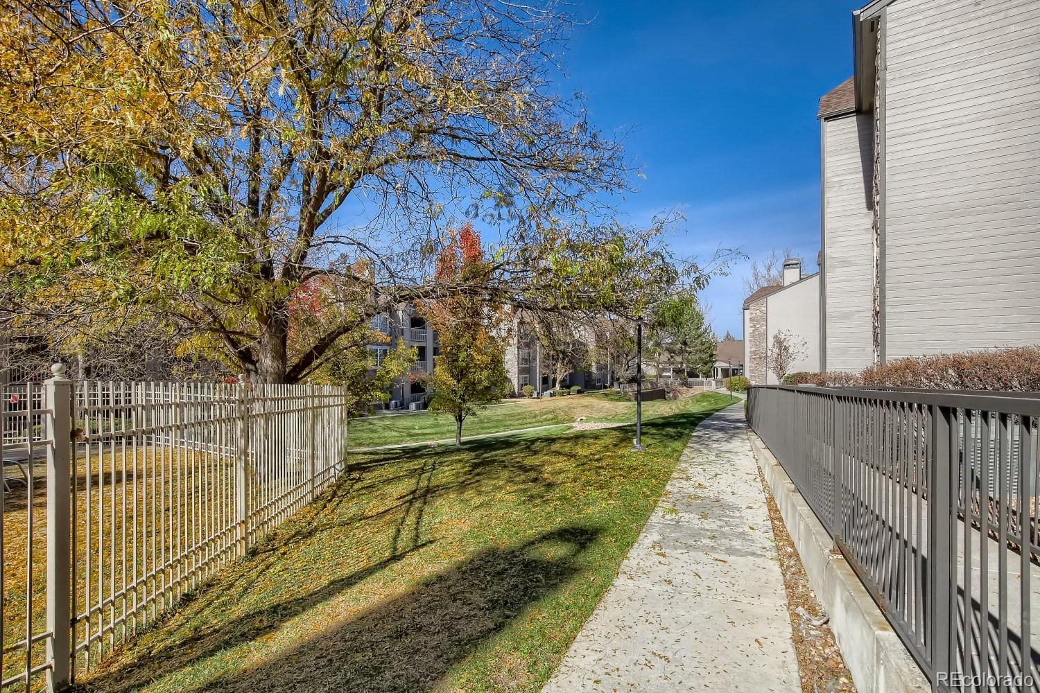 MLS Image #33 for 9222 e arbor circle,englewood, Colorado