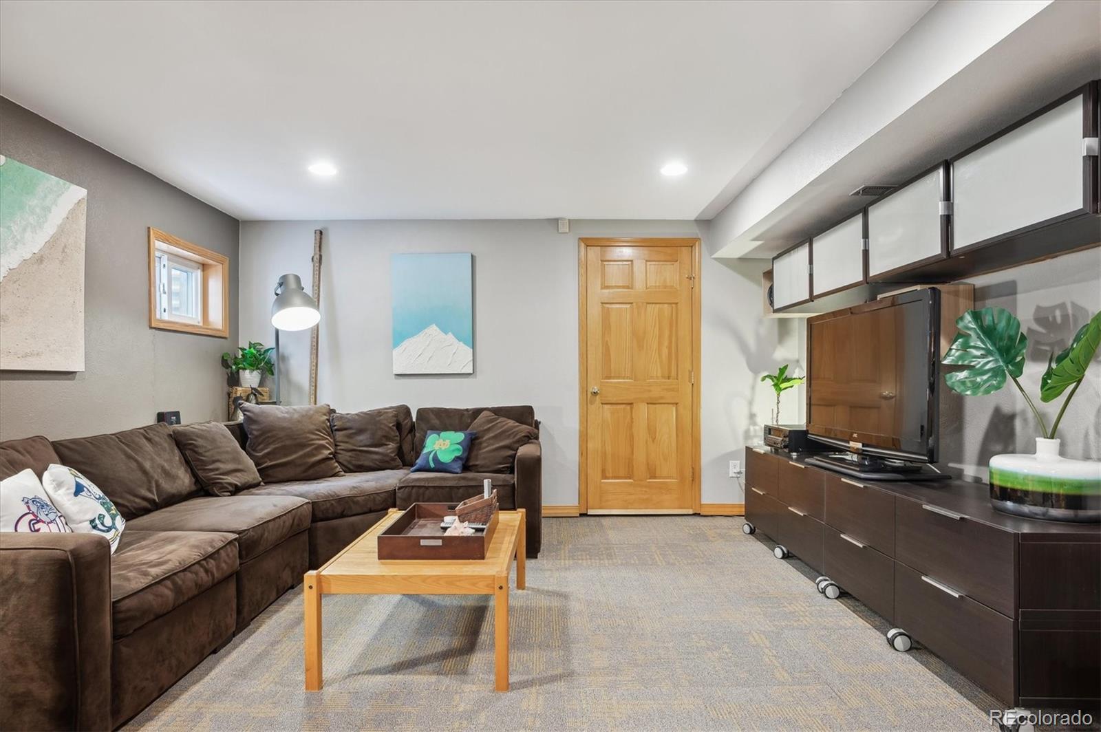 MLS Image #29 for 7954 s franklin court,centennial, Colorado