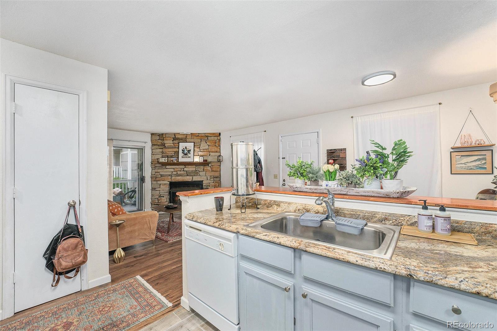 MLS Image #11 for 4460 s pitkin street,aurora, Colorado