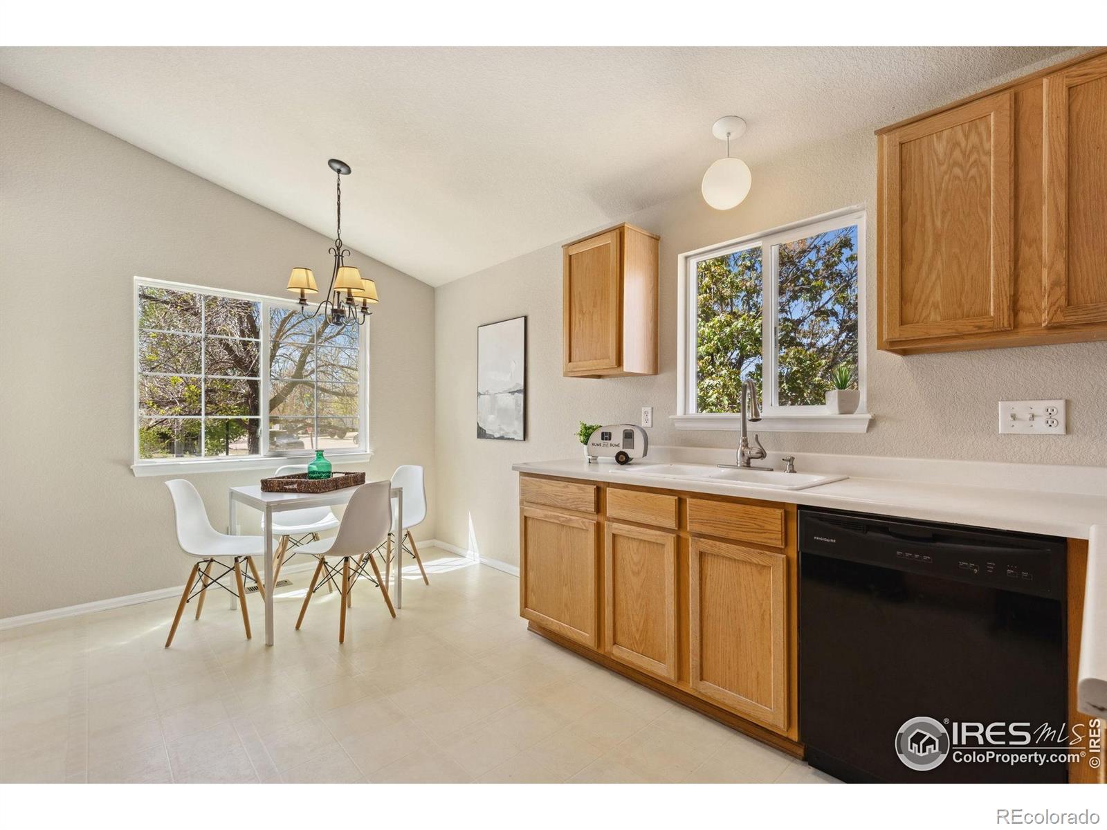 MLS Image #11 for 2354  billings lane,longmont, Colorado
