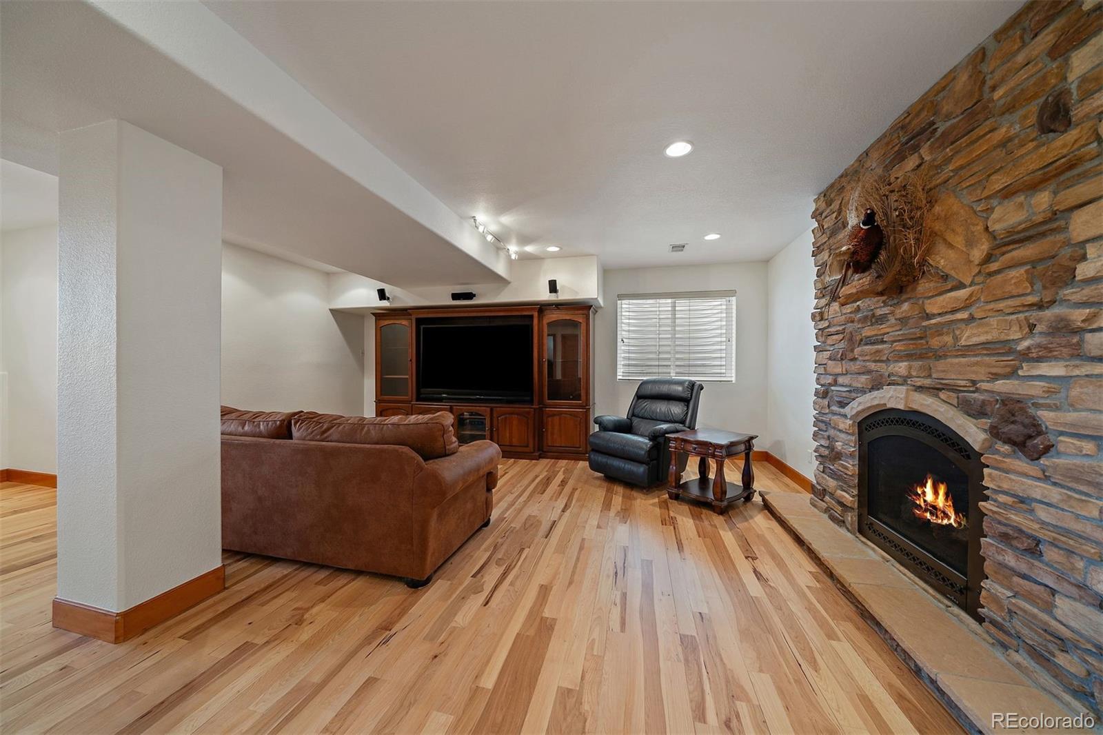 MLS Image #17 for 7750 s buchanan way,aurora, Colorado