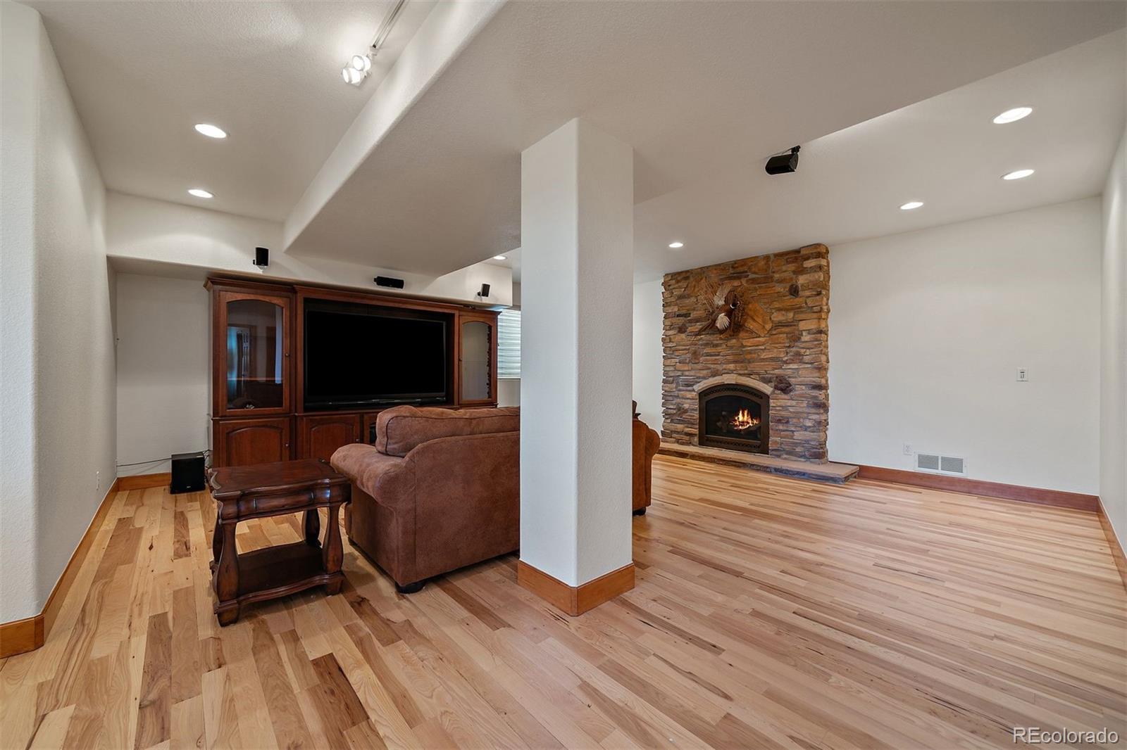 MLS Image #18 for 7750 s buchanan way,aurora, Colorado