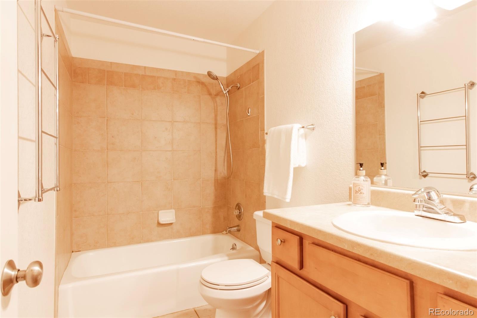 MLS Image #13 for 654 s xenon court,lakewood, Colorado