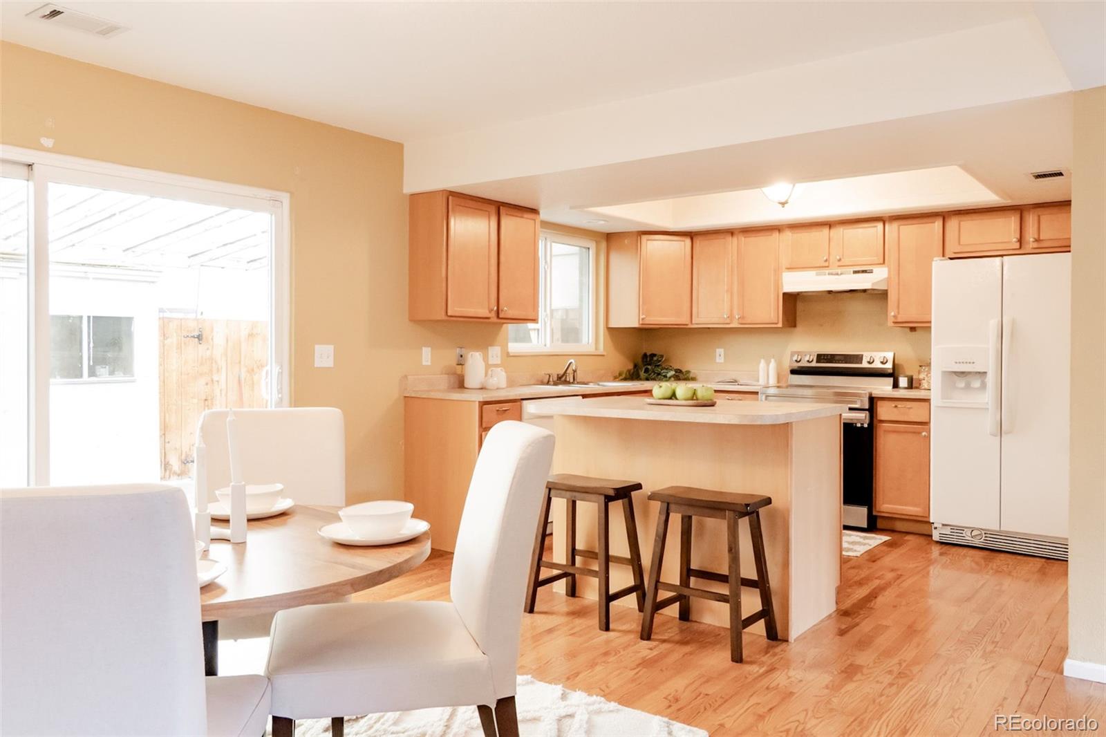 MLS Image #5 for 654 s xenon court,lakewood, Colorado