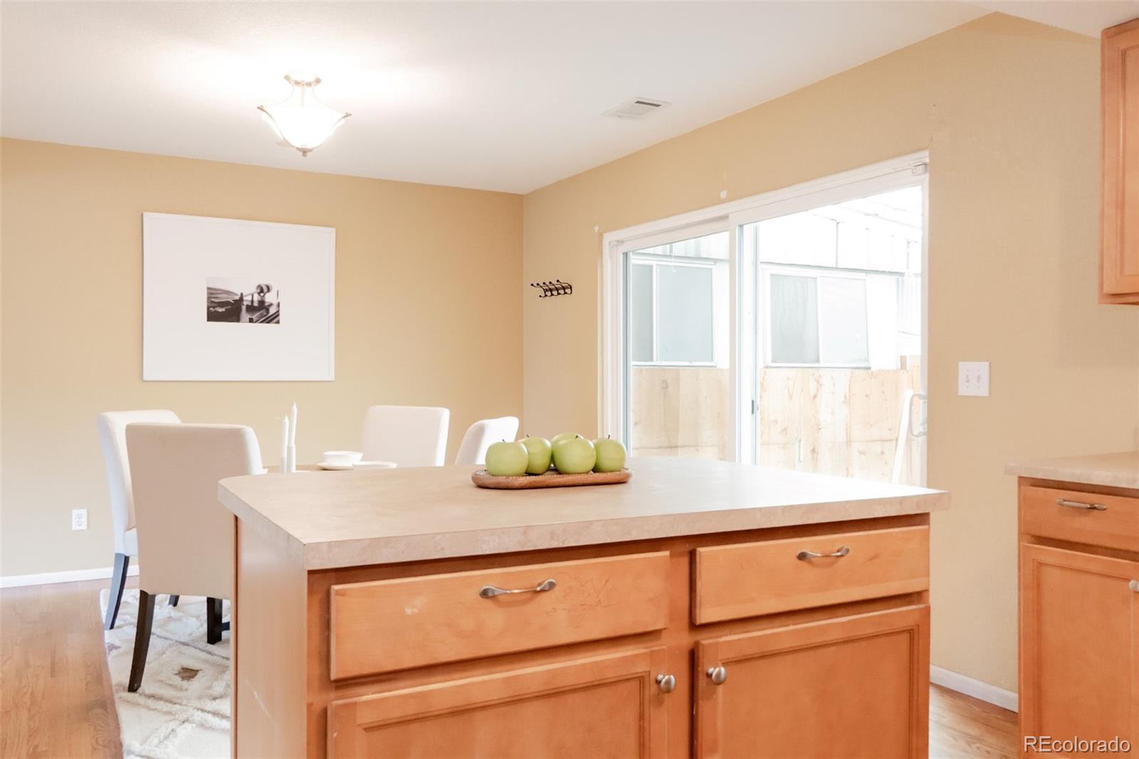 MLS Image #8 for 654 s xenon court,lakewood, Colorado