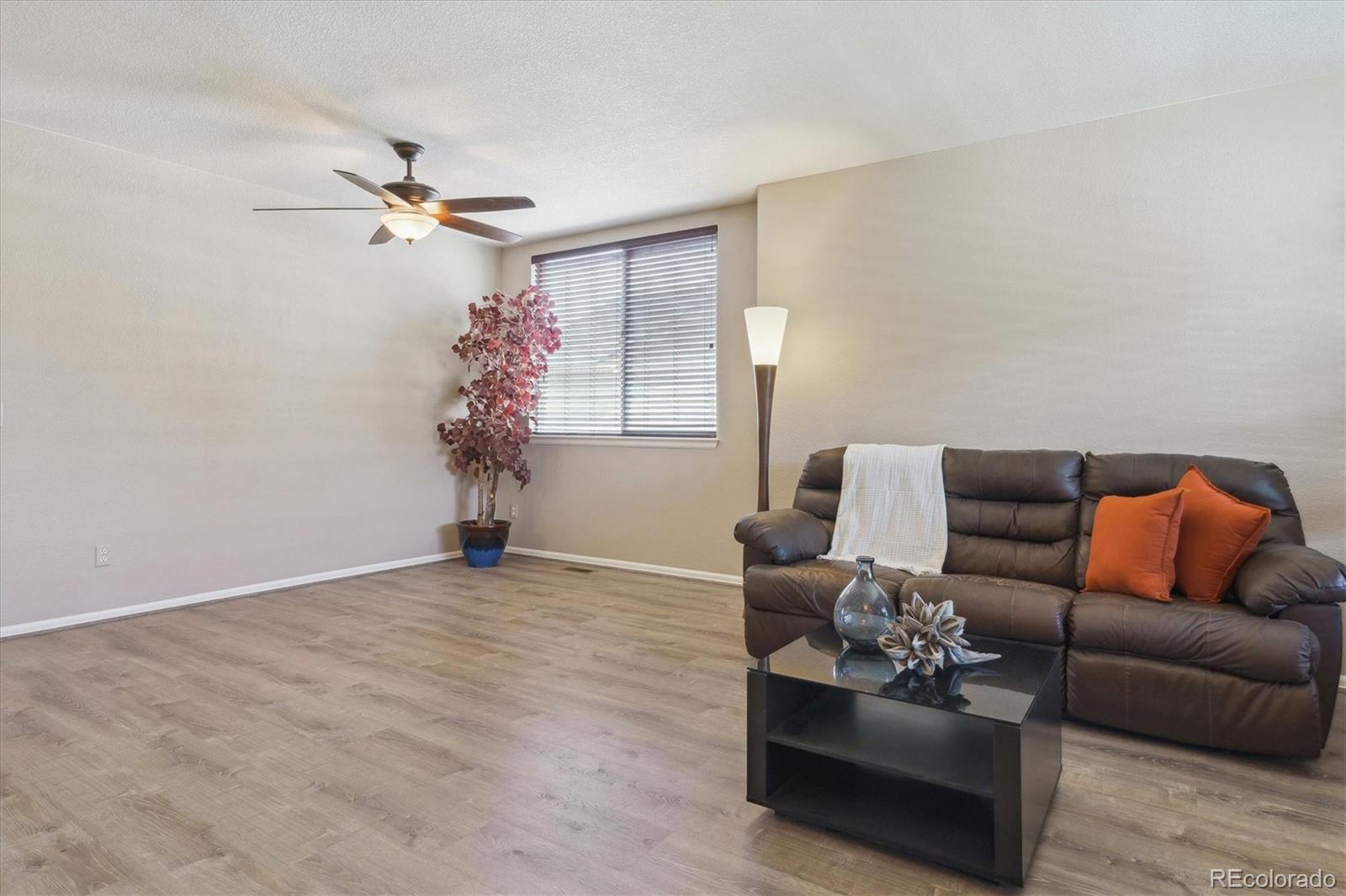 MLS Image #3 for 3978  aspen hollow court,castle rock, Colorado