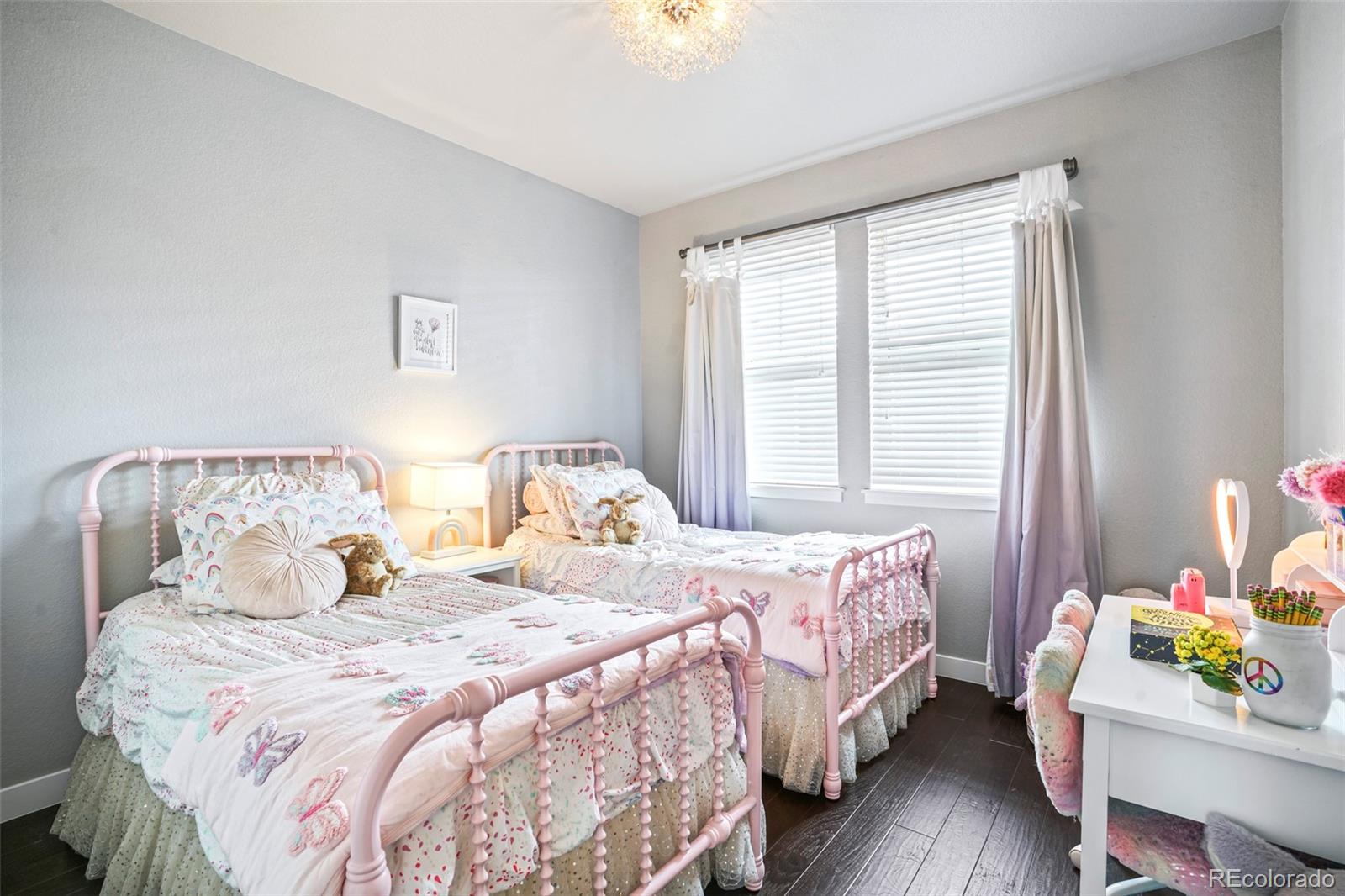 MLS Image #13 for 181 s monaco parkway,denver, Colorado