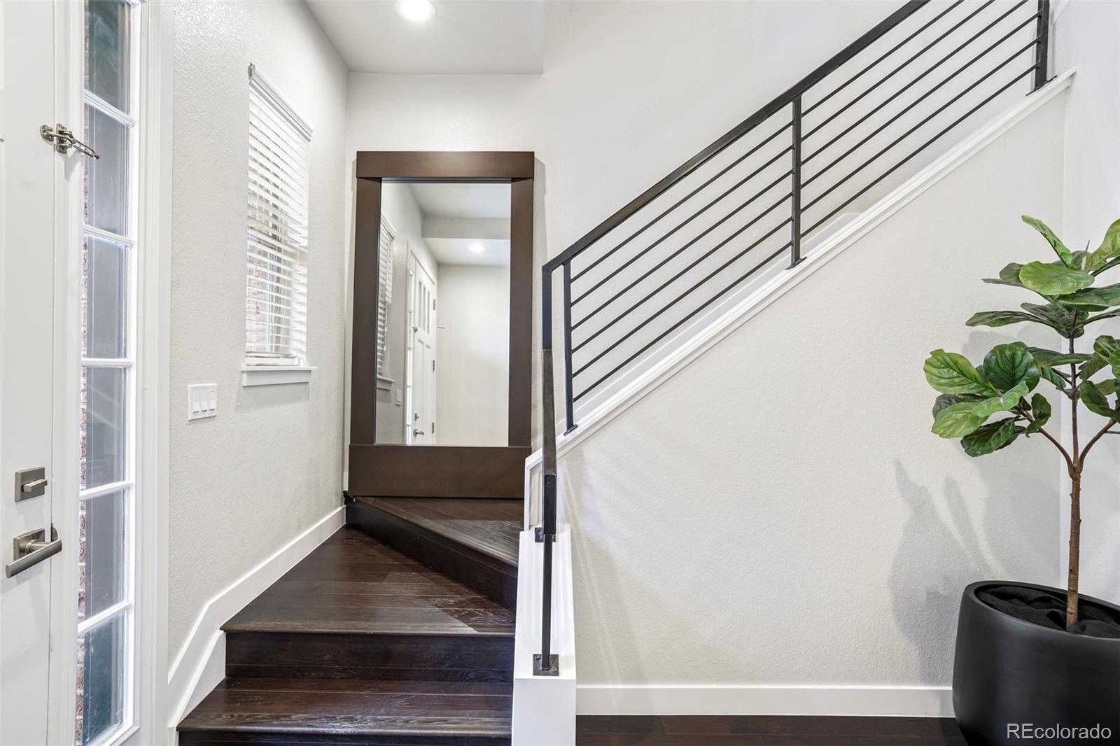 MLS Image #22 for 181 s monaco parkway,denver, Colorado