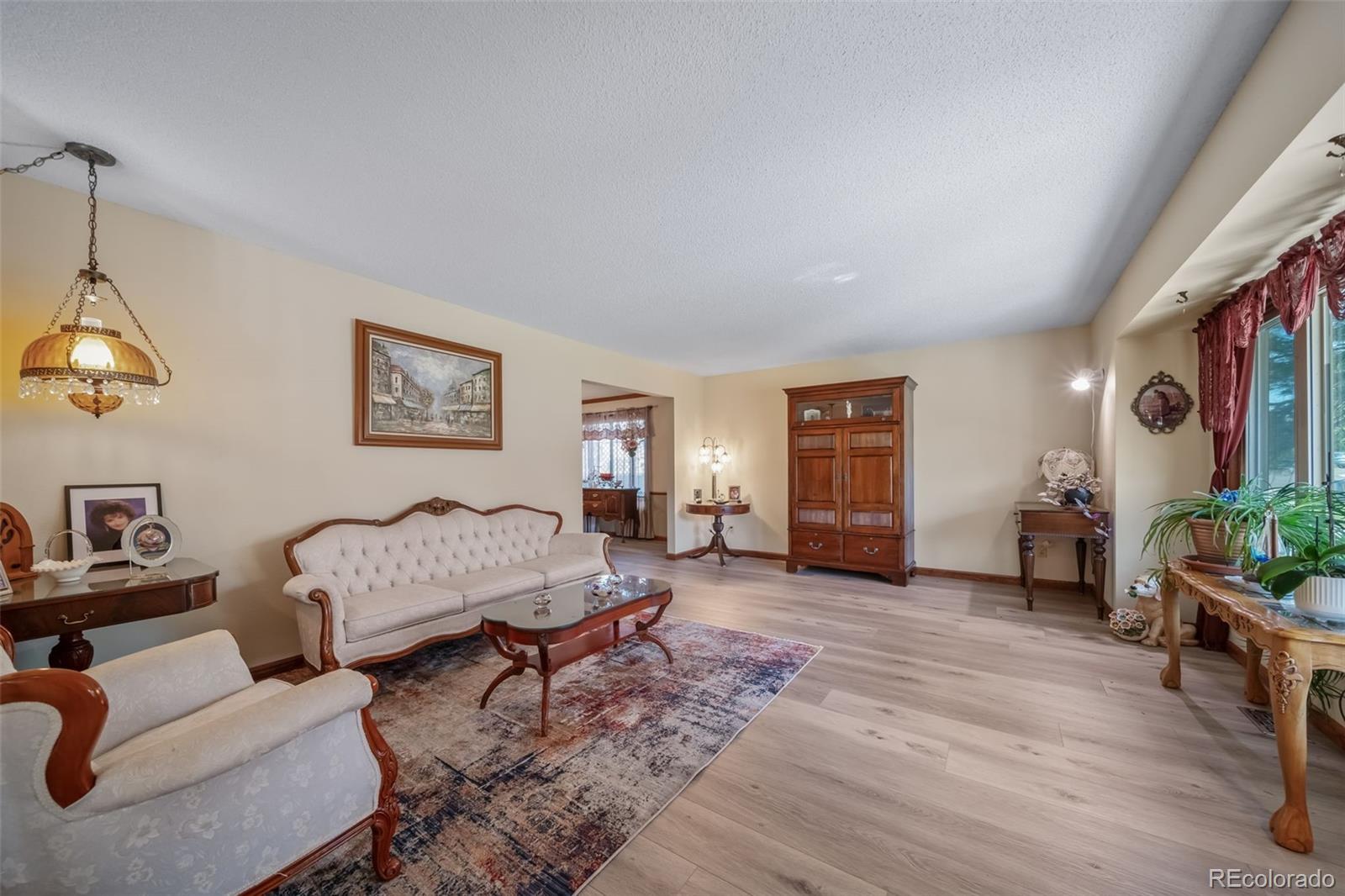 MLS Image #2 for 5753 s kittredge street,centennial, Colorado