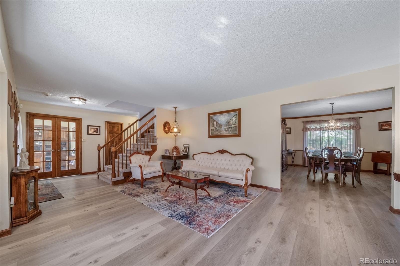 MLS Image #3 for 5753 s kittredge street,centennial, Colorado