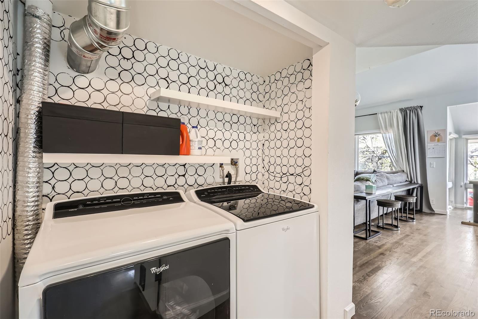 MLS Image #19 for 1300 s monaco parkway,denver, Colorado
