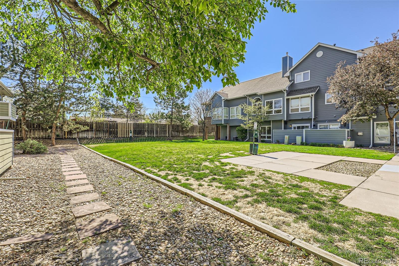 MLS Image #26 for 1300 s monaco parkway,denver, Colorado