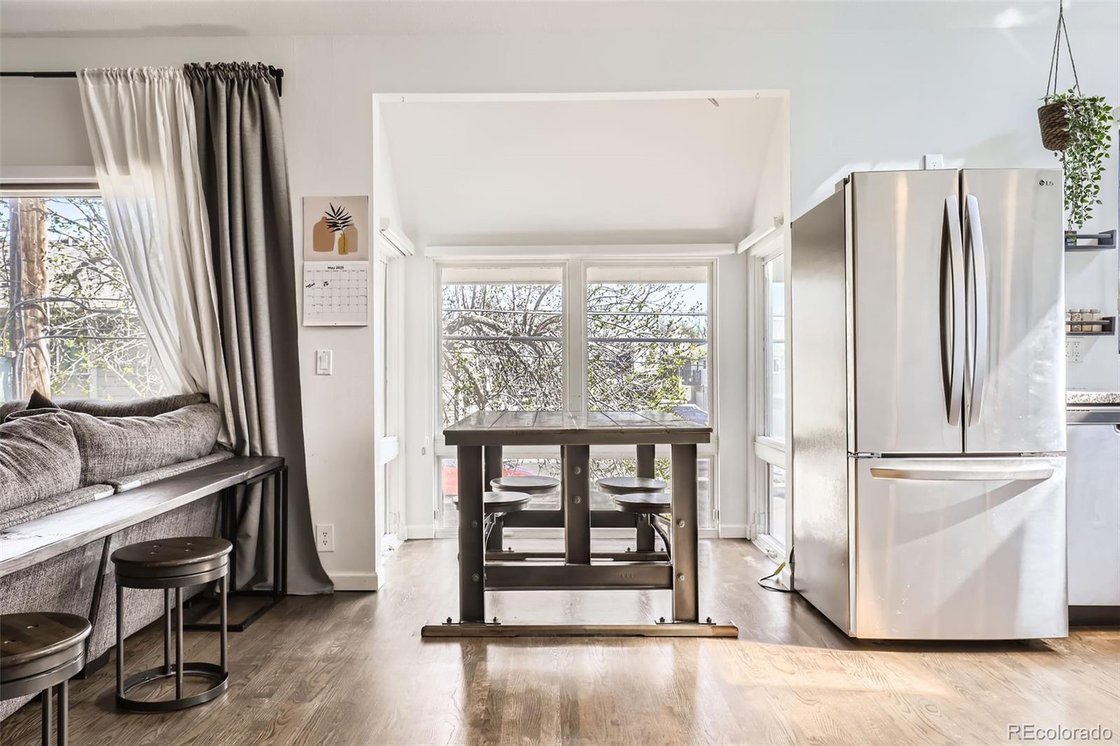 MLS Image #6 for 1300 s monaco parkway,denver, Colorado