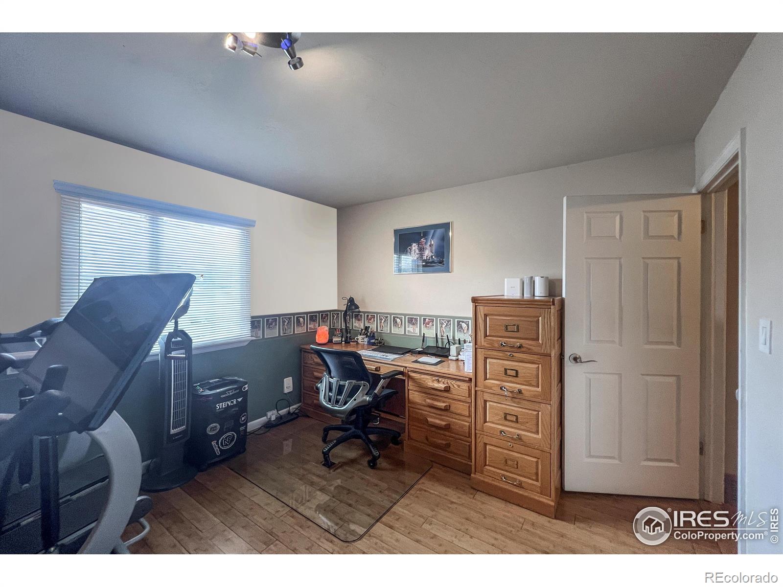 MLS Image #19 for 1561  belmont drive,longmont, Colorado