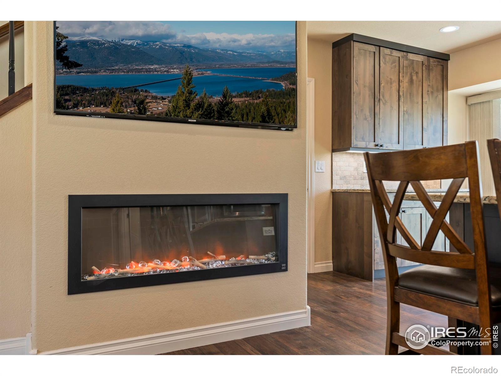 MLS Image #5 for 944  sitka court,loveland, Colorado