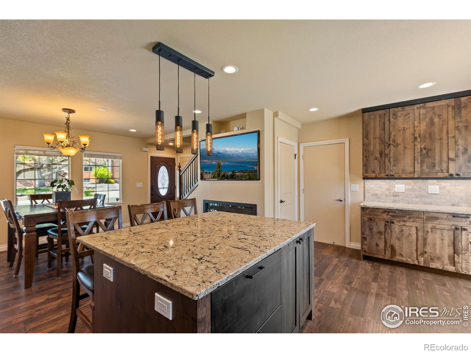 MLS Image #7 for 944  sitka court,loveland, Colorado