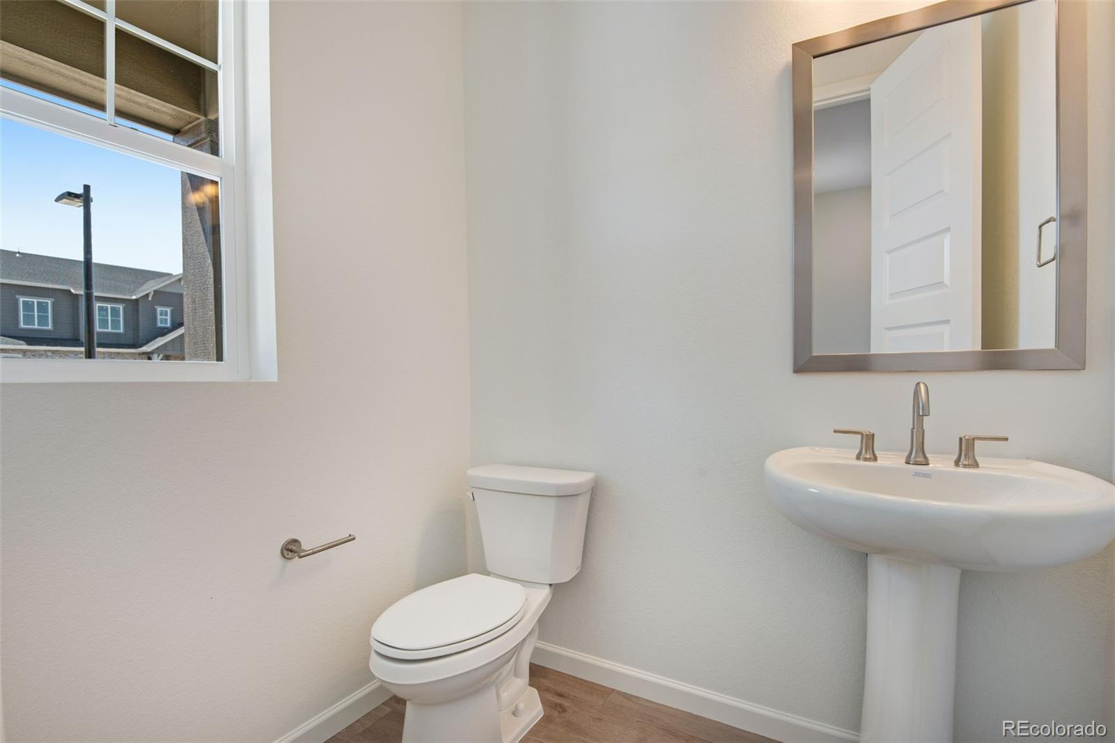 MLS Image #32 for 24563 e 34th avenue,aurora, Colorado