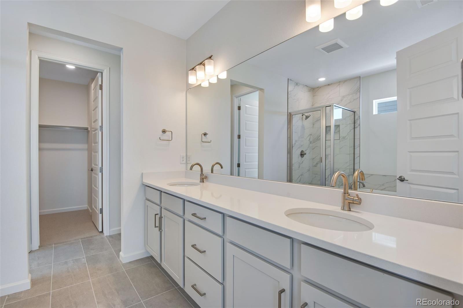 MLS Image #39 for 24563 e 34th avenue,aurora, Colorado
