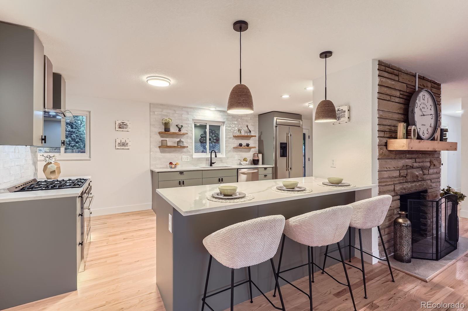 MLS Image #10 for 10698 w 26th avenue,lakewood, Colorado