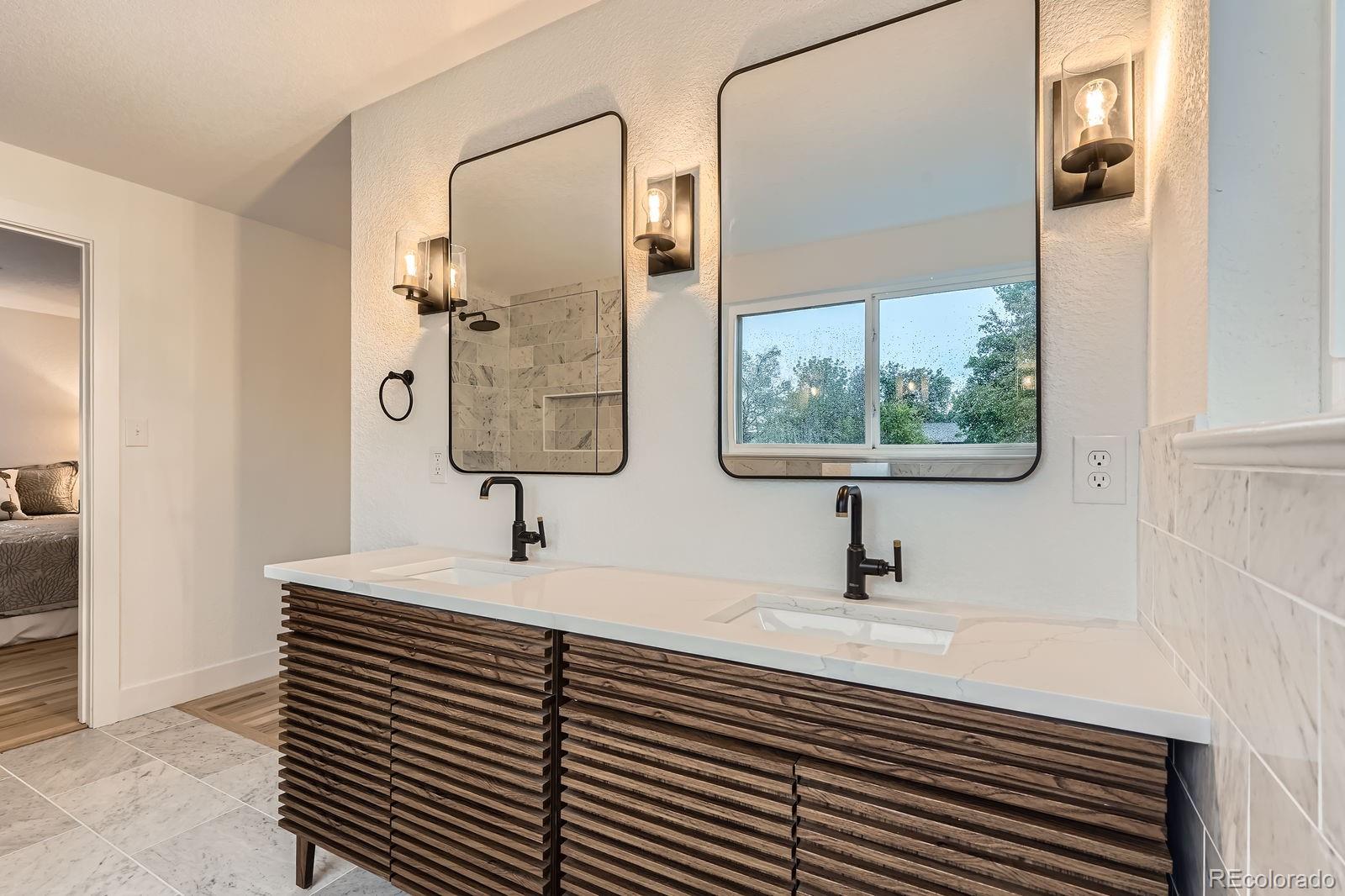 MLS Image #14 for 10698 w 26th avenue,lakewood, Colorado