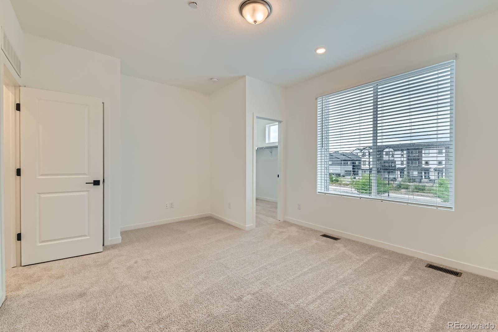 MLS Image #12 for 1755  peak loop,broomfield, Colorado
