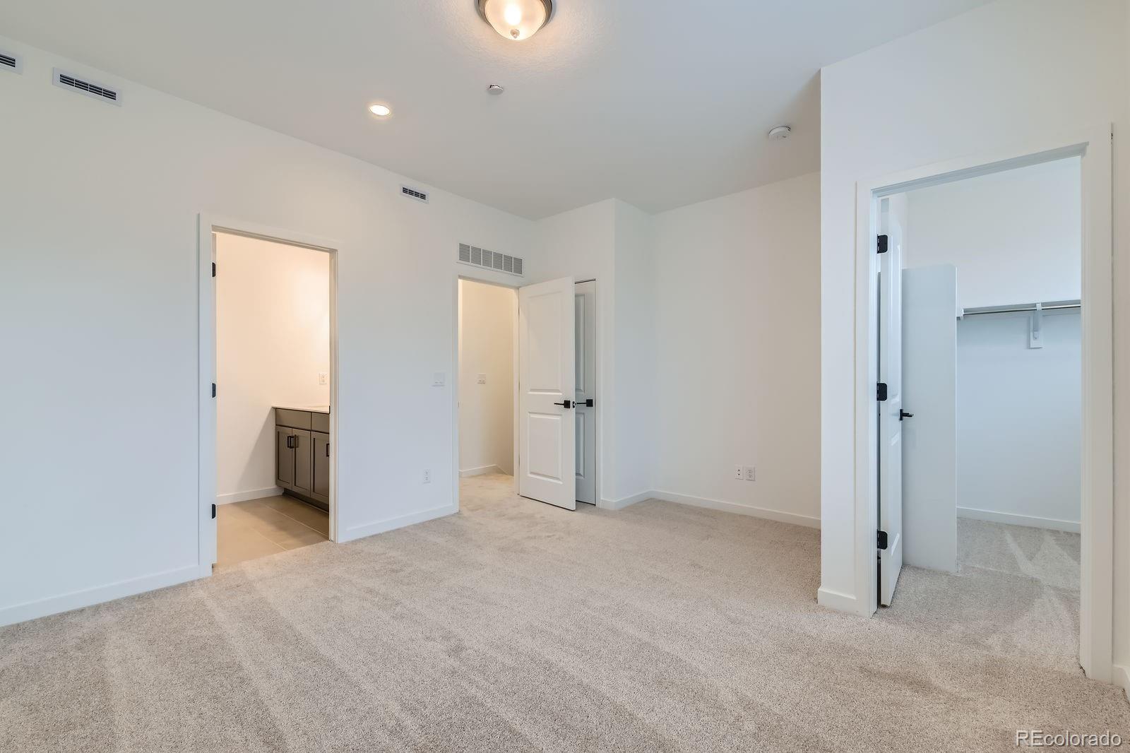 MLS Image #13 for 1755  peak loop,broomfield, Colorado