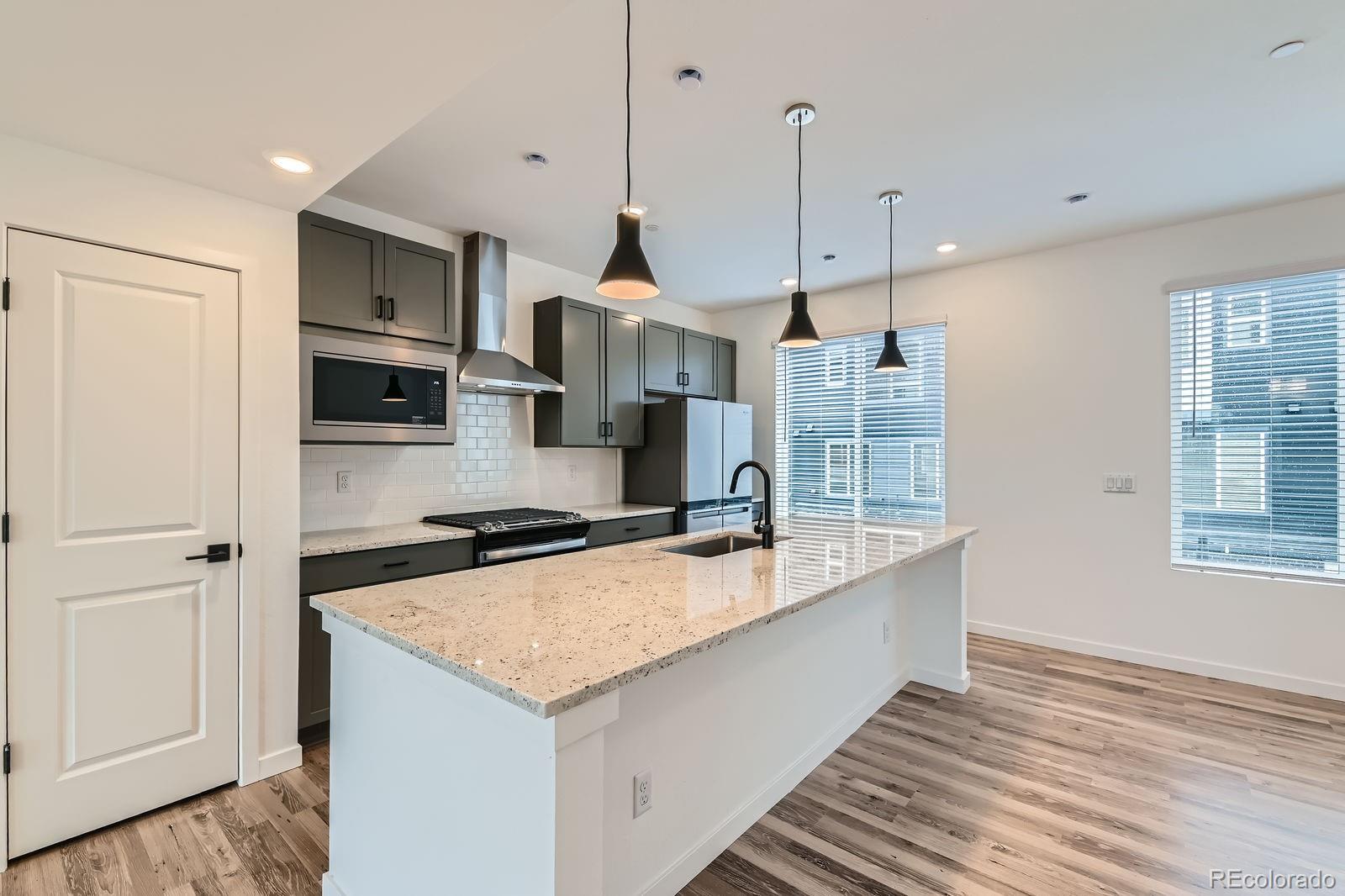 MLS Image #3 for 1755  peak loop,broomfield, Colorado