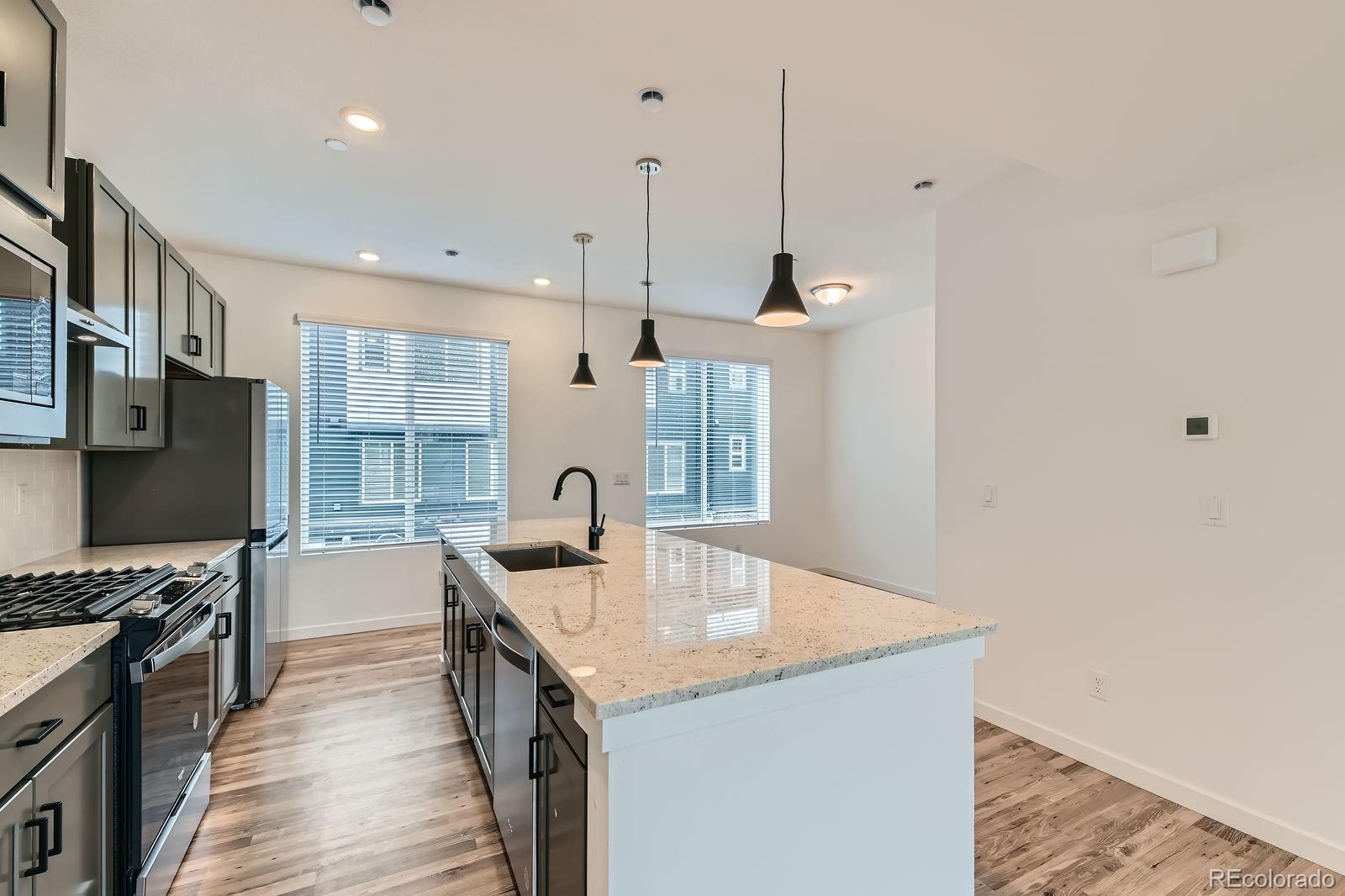 MLS Image #5 for 1755  peak loop,broomfield, Colorado