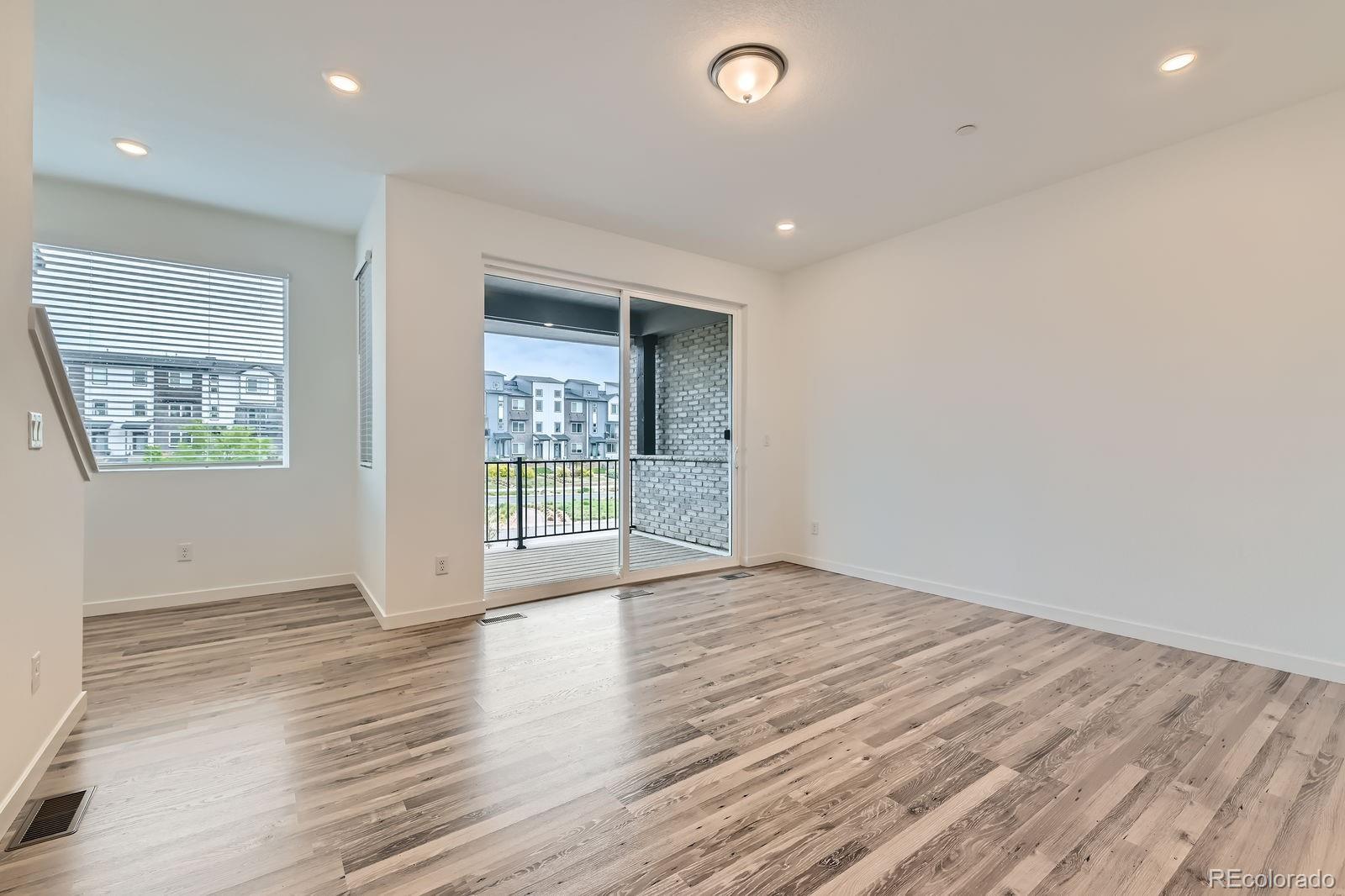 MLS Image #8 for 1755  peak loop,broomfield, Colorado